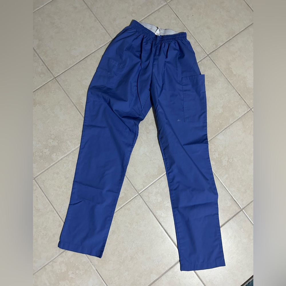 Scrub pants